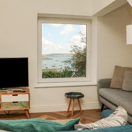 Through The Porthole Villa Falmouth Exterior photo