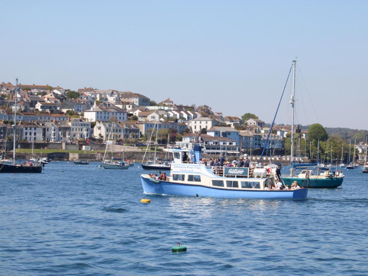 Through The Porthole Villa Falmouth Exterior photo