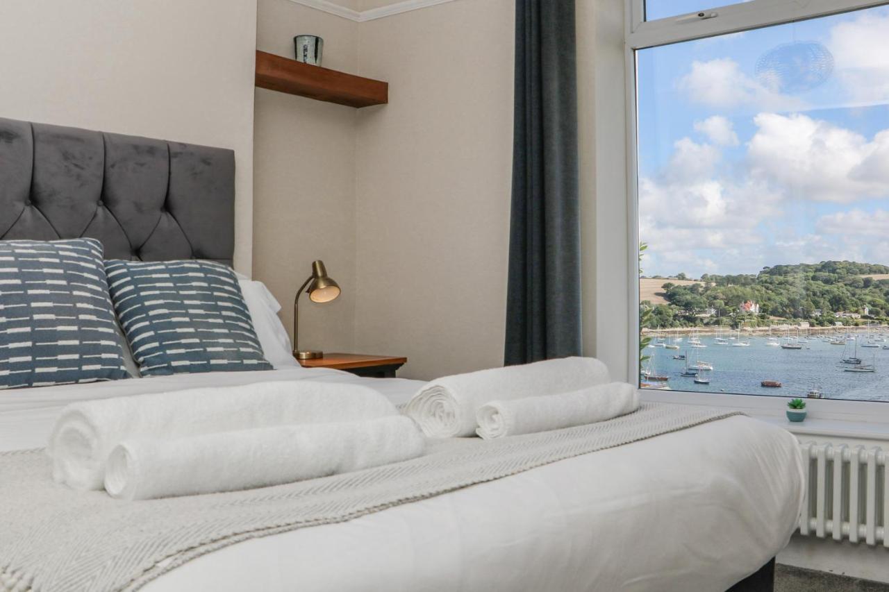 Through The Porthole Villa Falmouth Exterior photo